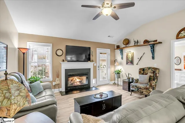 $275,000 | 18 Enoree View Drive, Greer, SC 29650