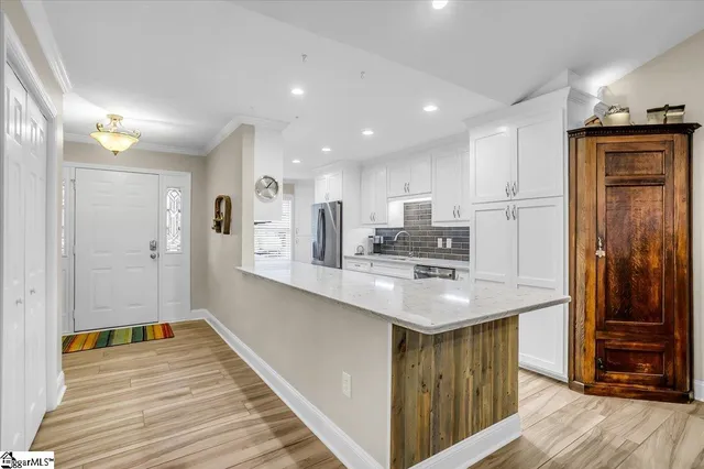 $275,000 | 18 Enoree View Drive, Greer, SC 29650