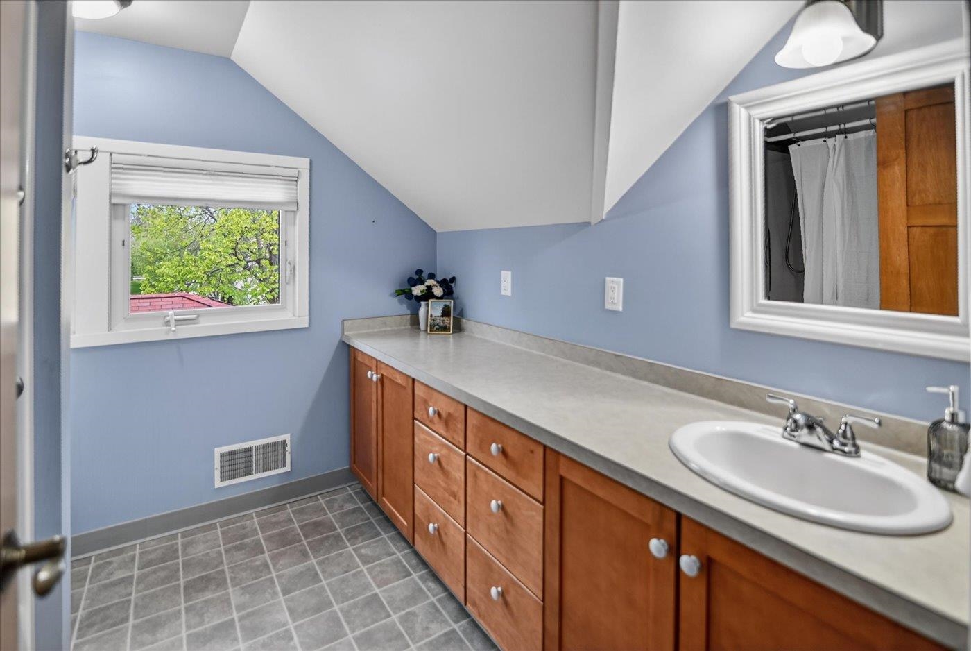 3505 Strawberry Loop Middleton, WI 53562 - Photo 29 of 51