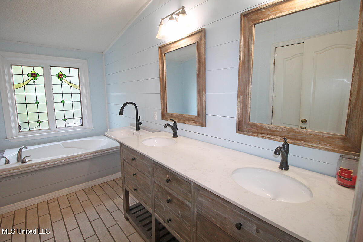 202 Howell Road Lucedale, MS 39452 - Photo 28 of 48 4 (1)