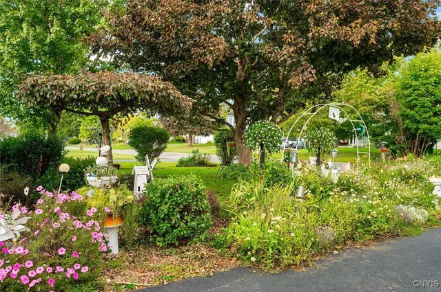 $379,900 | 7989 Northwood Drive, Rome, NY 13440