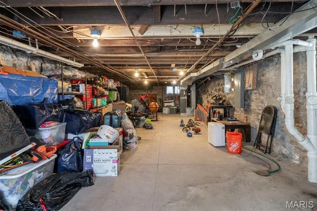 $330,000 | 2206 Victor Street, St. Louis, MO 63104