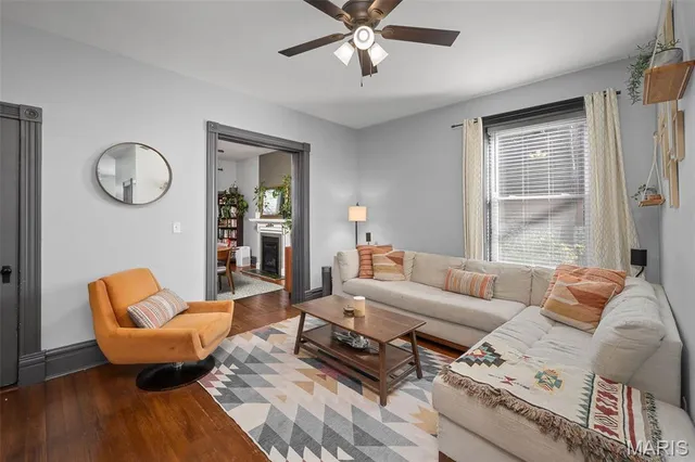 $330,000 | 2206 Victor Street, St. Louis, MO 63104