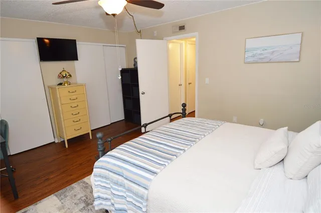 $2,000 | 12760 Indian Rocks Road, Unit 1059(FURNIISHED), Largo, FL 33774