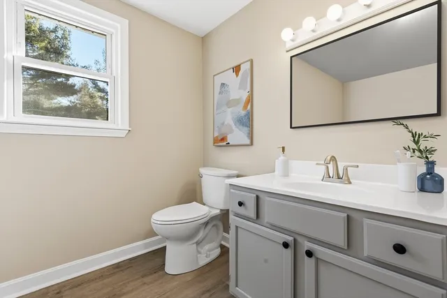 $589,900 | 553 Union Street, East Bridgewater, MA 02333