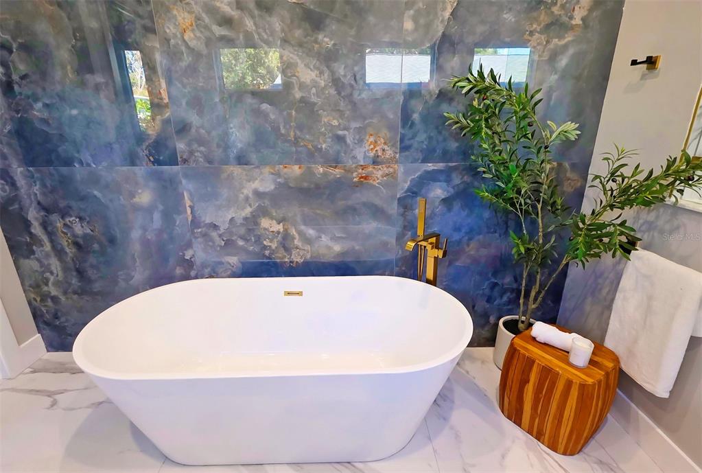 1156 Cocoanut Avenue Sarasota, FL 34236 - Photo 28 of 98