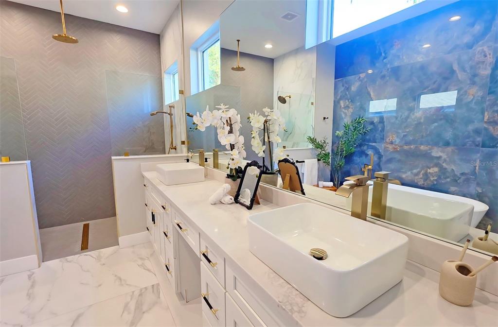 1156 Cocoanut Avenue Sarasota, FL 34236 - Photo 29 of 98