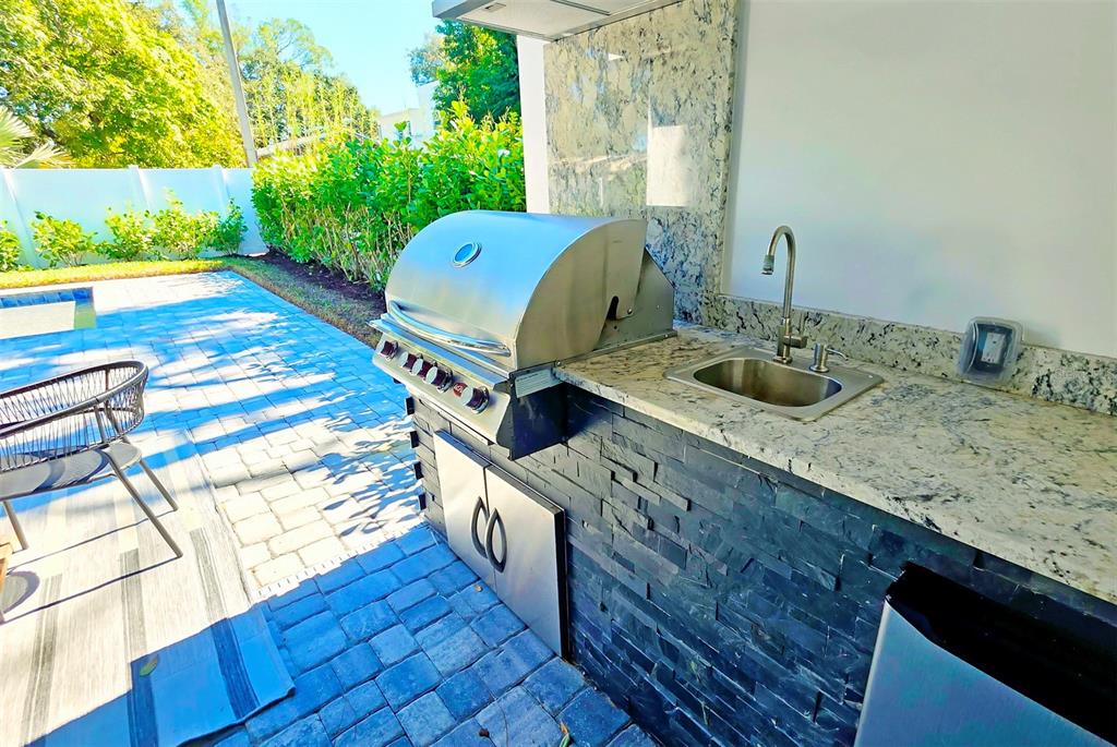 1156 Cocoanut Avenue Sarasota, FL 34236 - Photo 39 of 98