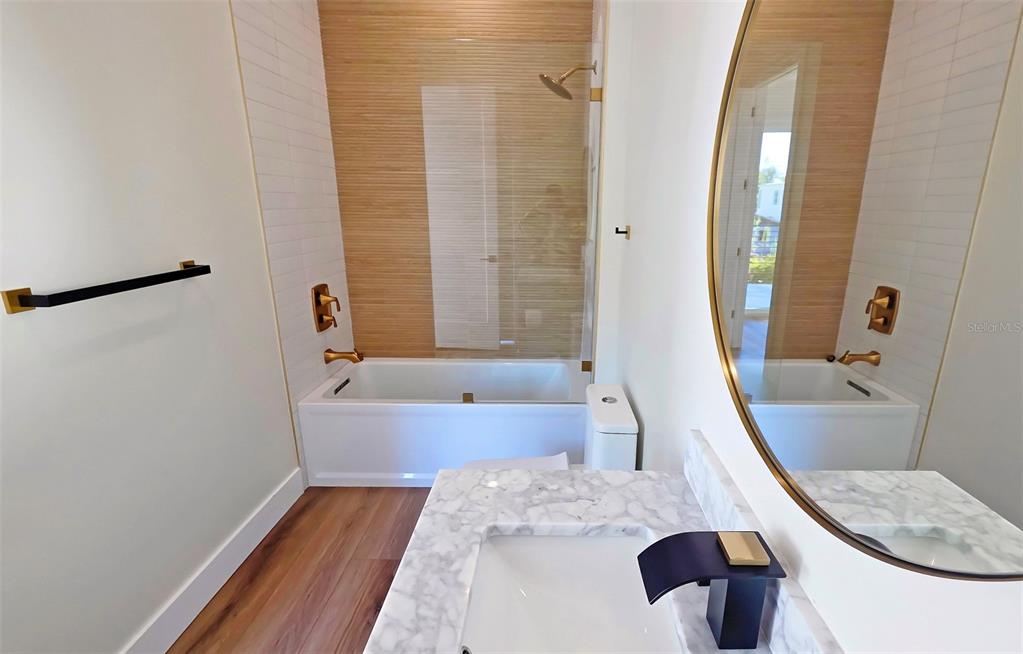 1156 Cocoanut Avenue Sarasota, FL 34236 - Photo 57 of 98