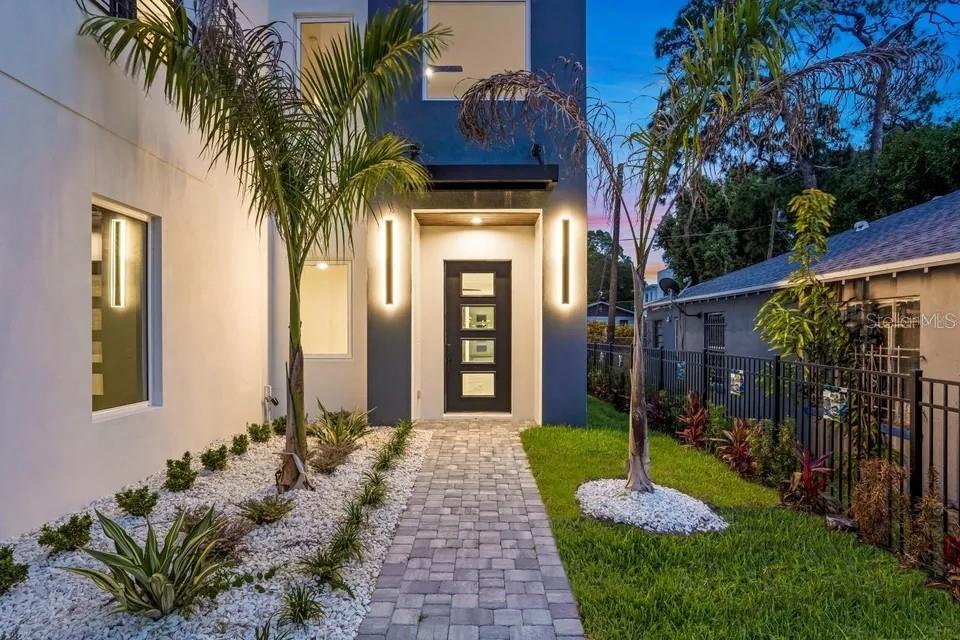 1156 Cocoanut Avenue Sarasota, FL 34236 - Photo 80 of 98