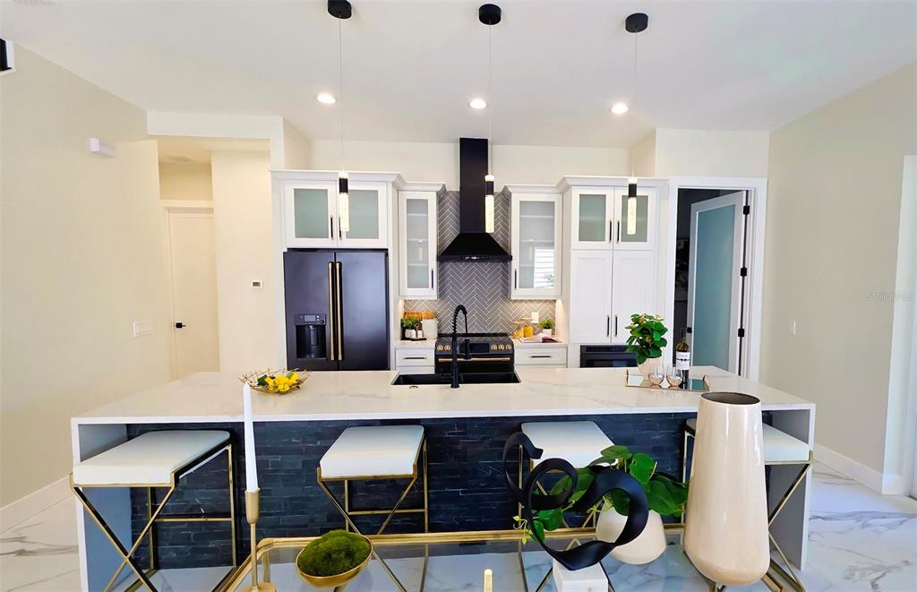 1156 Cocoanut Avenue Sarasota, FL 34236 - Photo 8 of 98