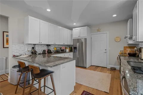 $1,500,000 | 12 University Avenue, Providence, RI 02906