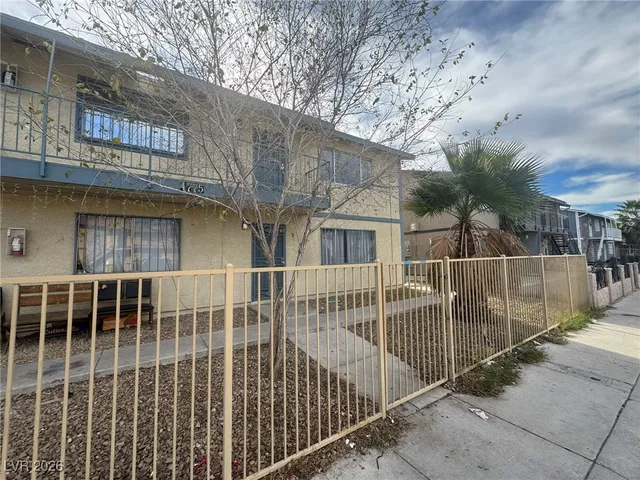 $995 | 4775 Lucite Lane, Unit 4, Las Vegas, NV 89115
