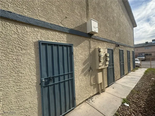 $995 | 4775 Lucite Lane, Unit 4, Las Vegas, NV 89115