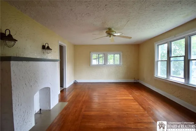 $139,900 | 164 East Terrace Avenue, Busti, NY 14750