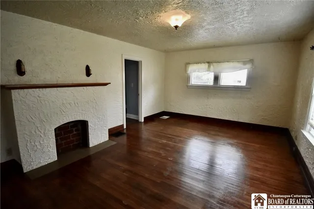 $139,900 | 164 East Terrace Avenue, Busti, NY 14750