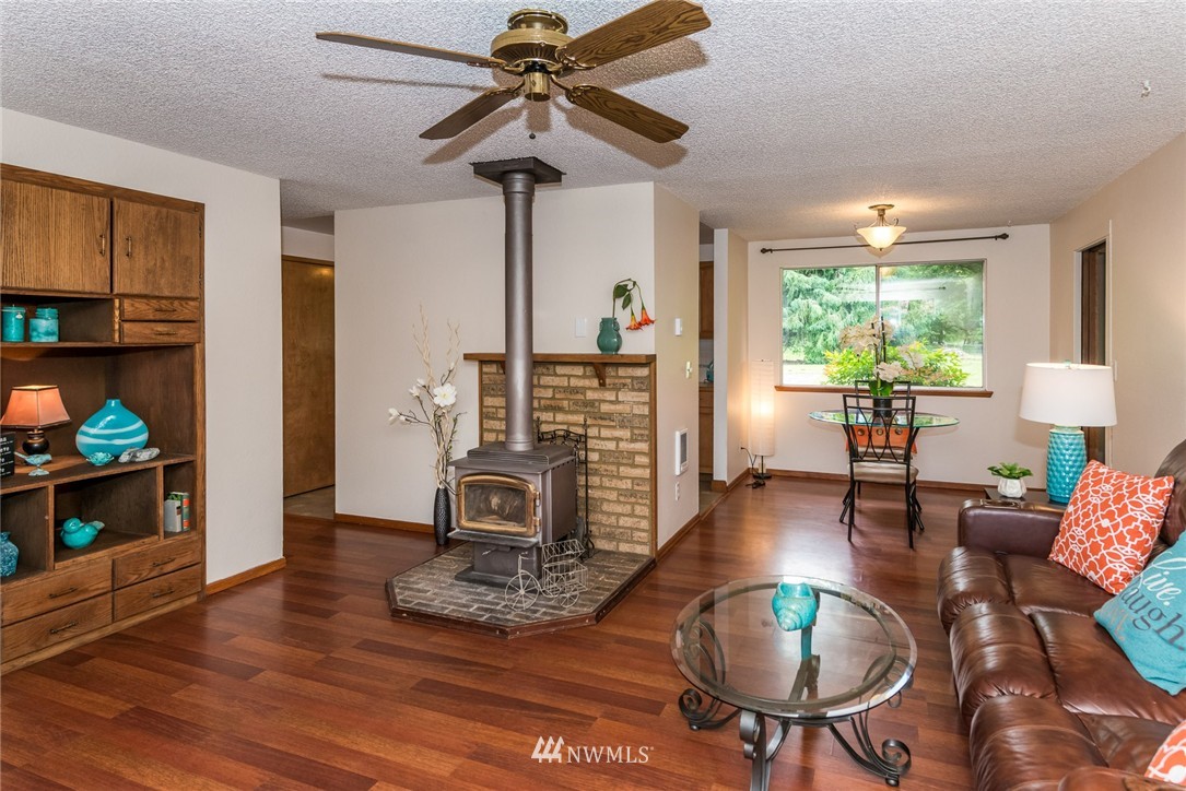 7648 Rixie Road Southeast Olympia, WA 98501 - Photo 3 of 21 Gallery Image 3