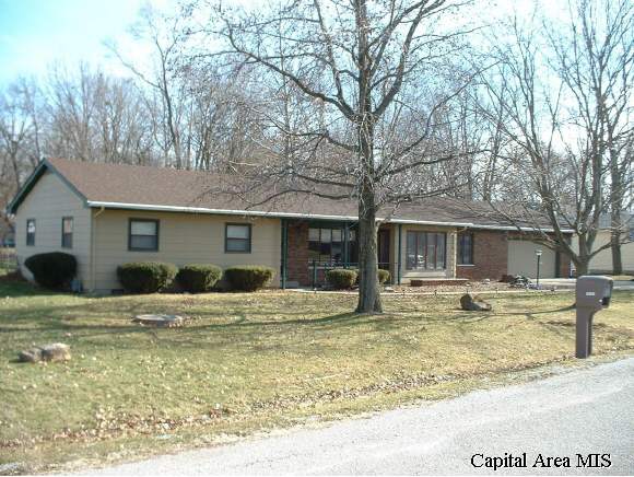6261 Pams Court Springfield, IL 62707 - Photo 1 of 8 Gallery Image 1