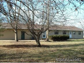 6261 Pams Court Springfield, IL 62707 - Photo 3 of 8 Gallery Image 3