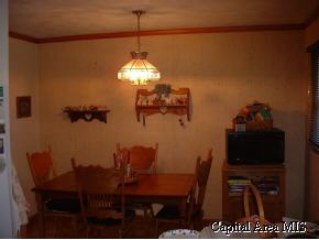 6261 Pams Court Springfield, IL 62707 - Photo 4 of 8 Gallery Image 4