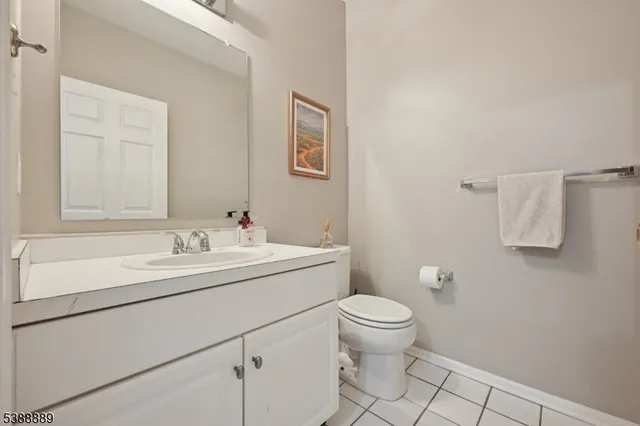 $3,200 | 7 Wildflower Lane, Morristown, NJ 07960