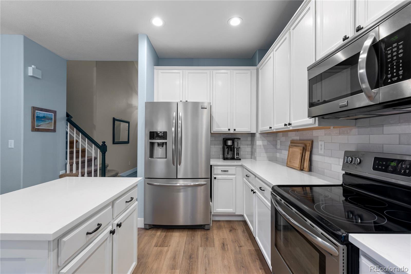 10250 South Rotherwood Circle Highlands Ranch, CO 80130 - Photo 8 of 48