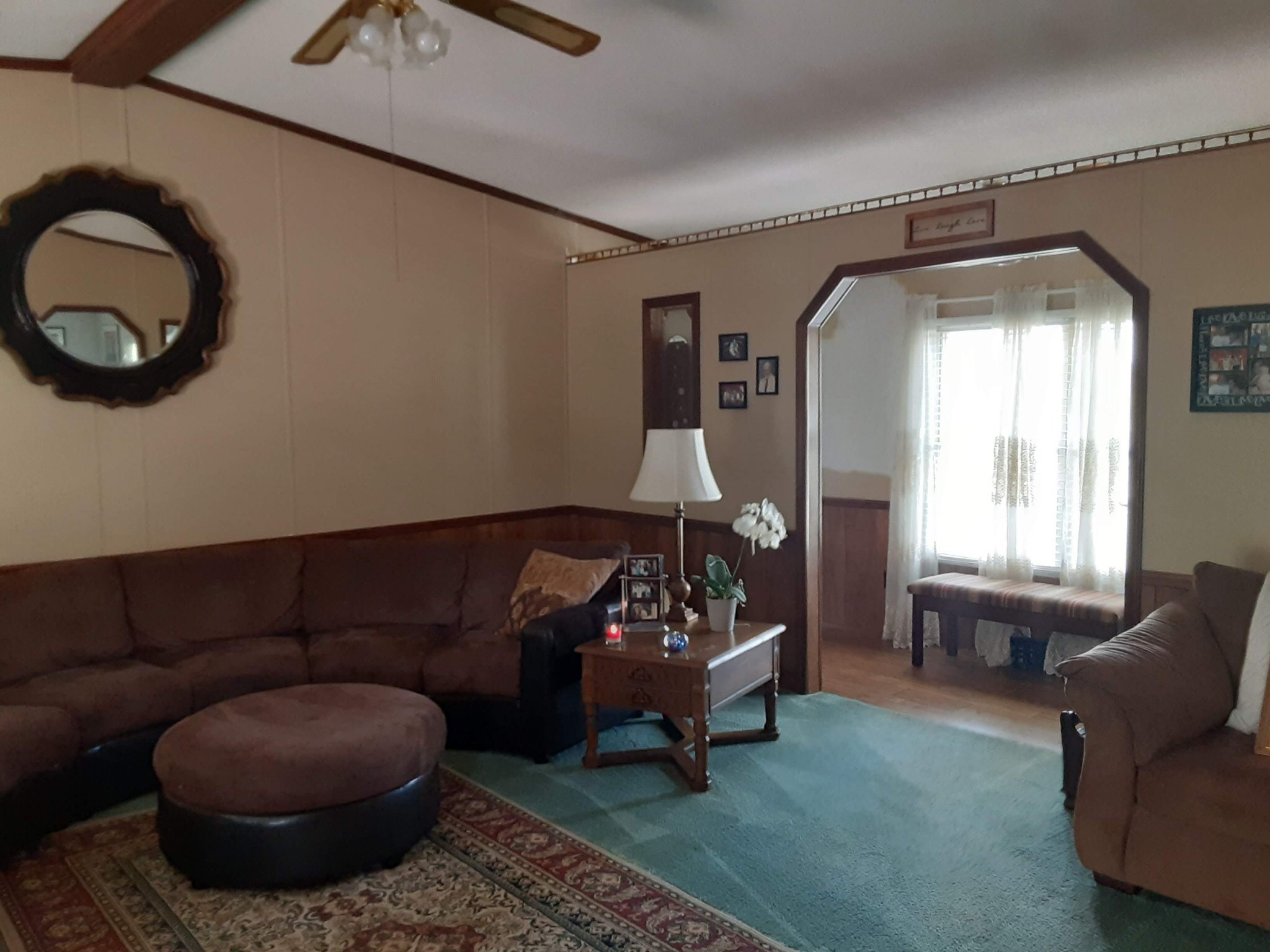3444 Maxie Jones Road Springfield, TN 37172 - Photo 3 of 15 a living room with furniture and a window