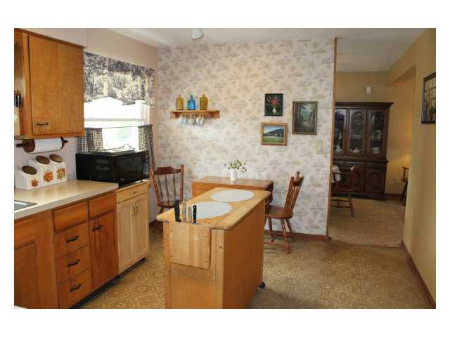 5207 Bagley Road Columbus, OH 43232 - Photo 12 of 24 Gallery Image 12