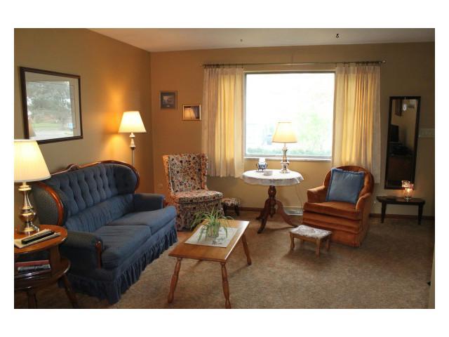 5207 Bagley Road Columbus, OH 43232 - Photo 3 of 24 Gallery Image 3