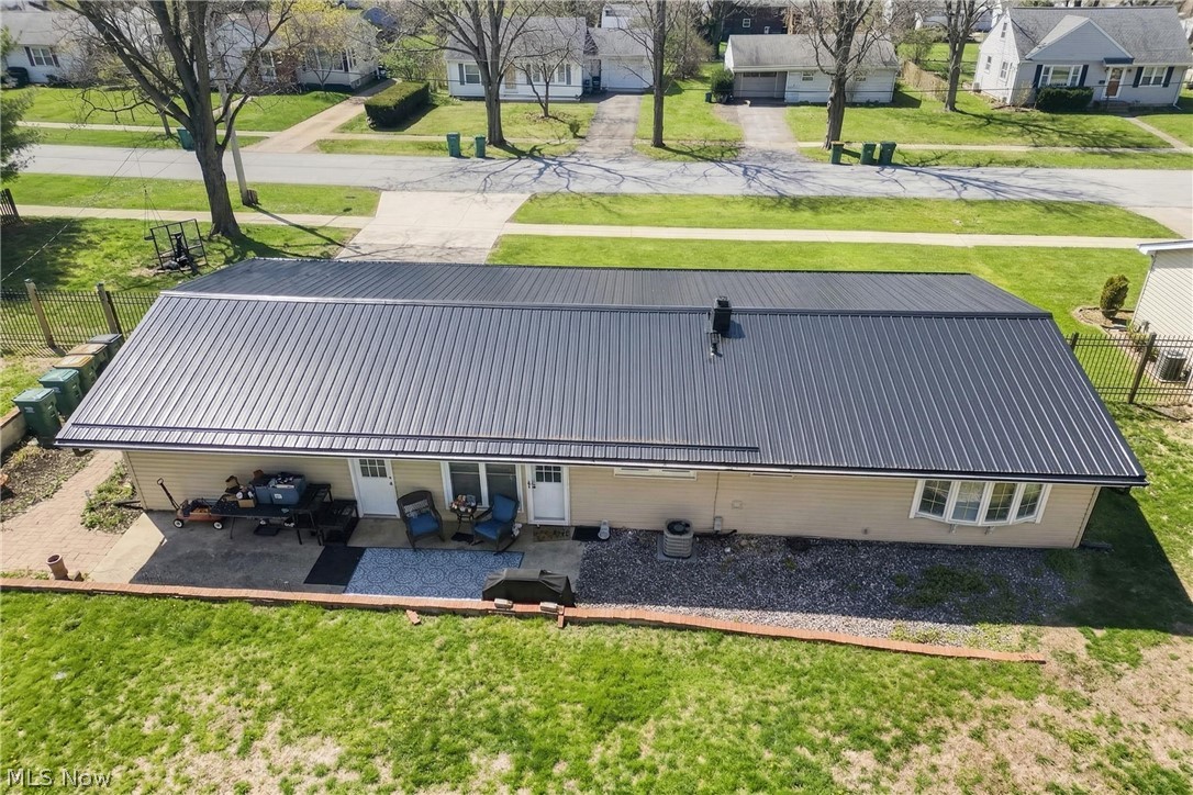 7439 Rockingham Road Mentor, OH 44060 - Photo 5 of 45