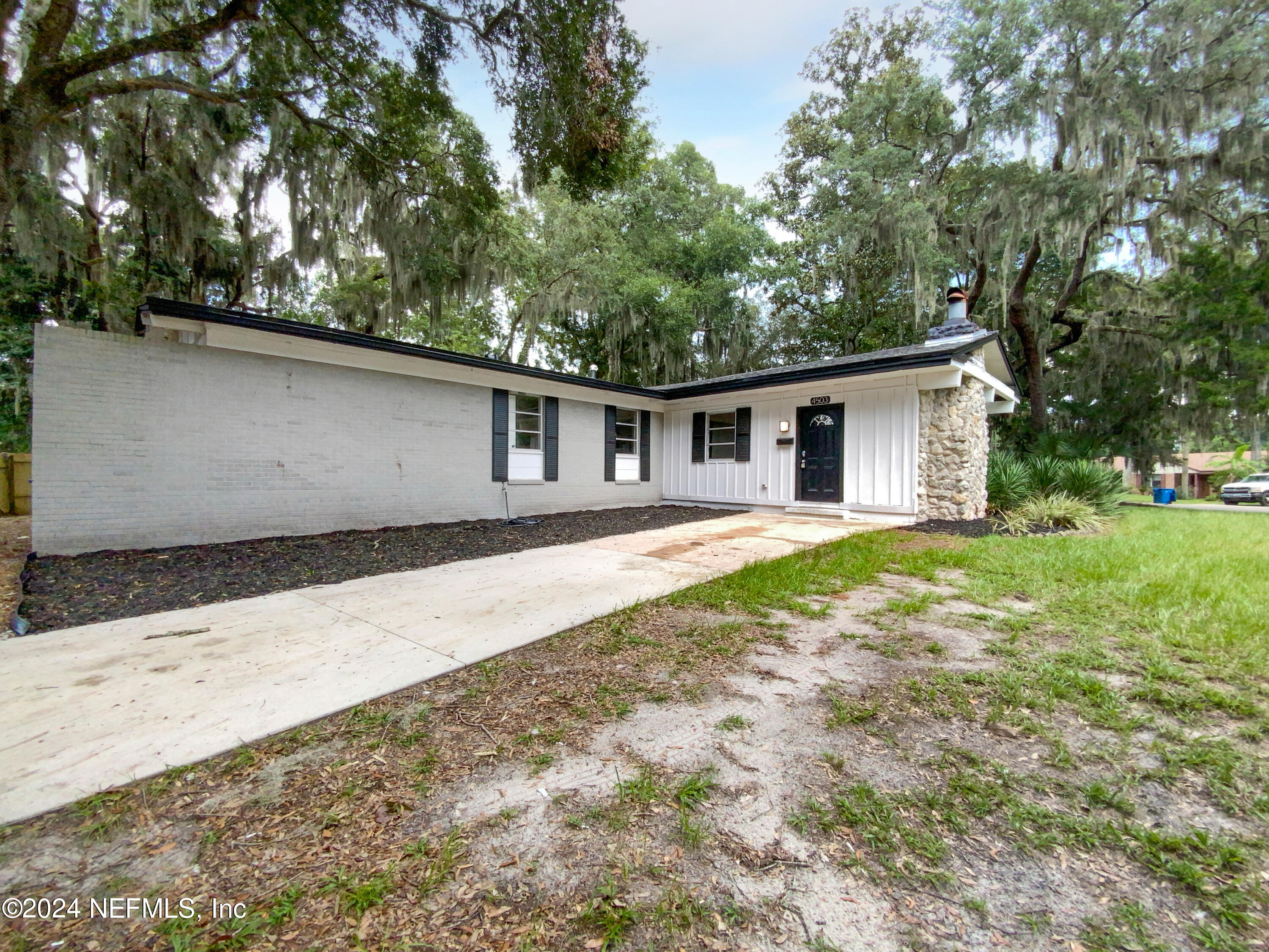 4503 Morris Road Jacksonville, FL 32225 - Photo 1 of 19 listing_0