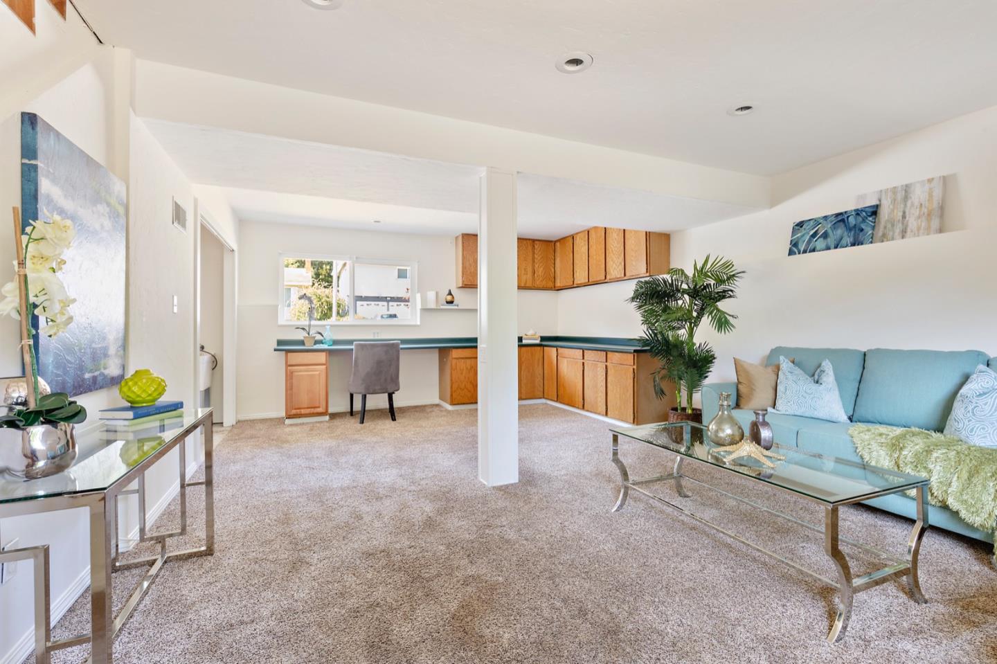 1528 Terra Nova Boulevard Pacifica, CA 94044 - Photo 25 of 32 a living room with furniture and a table