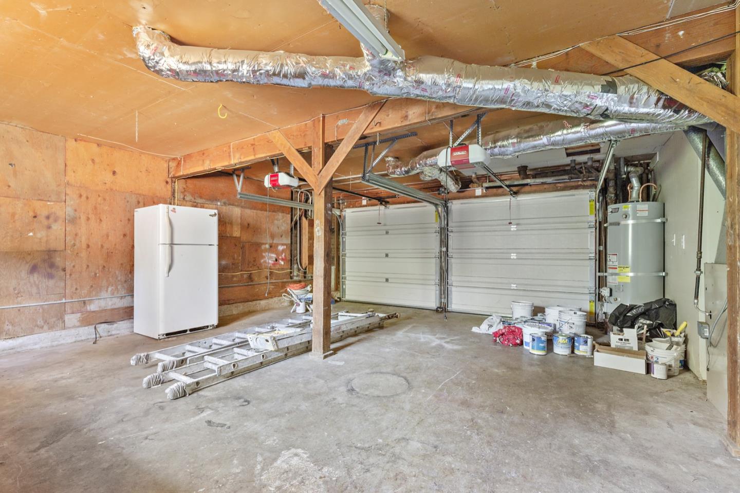 1528 Terra Nova Boulevard Pacifica, CA 94044 - Photo 29 of 32 a view of a garage