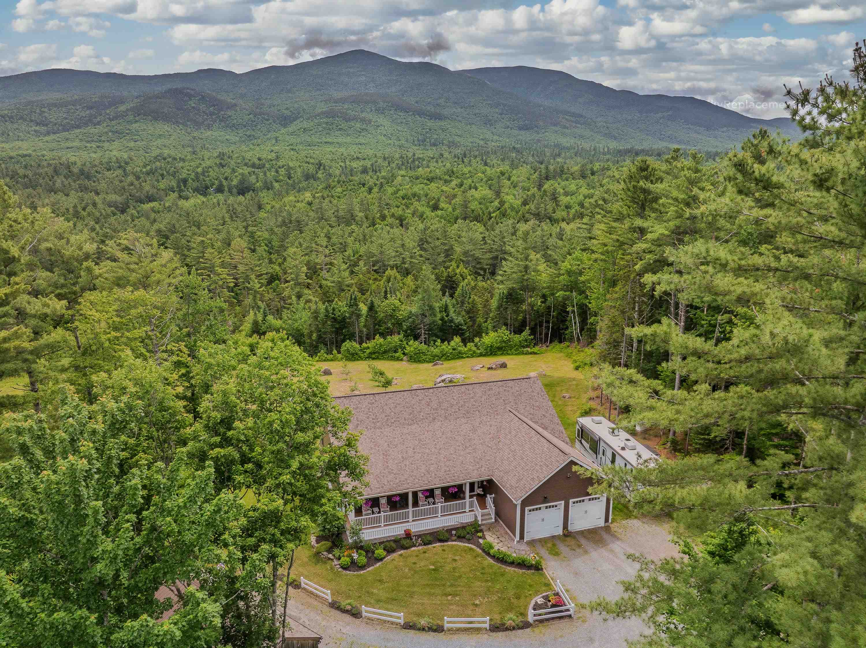 701 Easton Valley Road Easton, NH 03580 - Photo 3 of 59