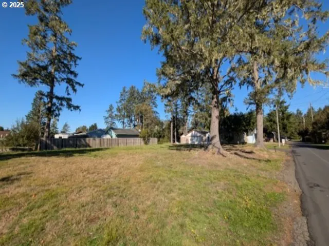 $81,300 | 2407 Washington Avenue North, Long Beach, WA 98631