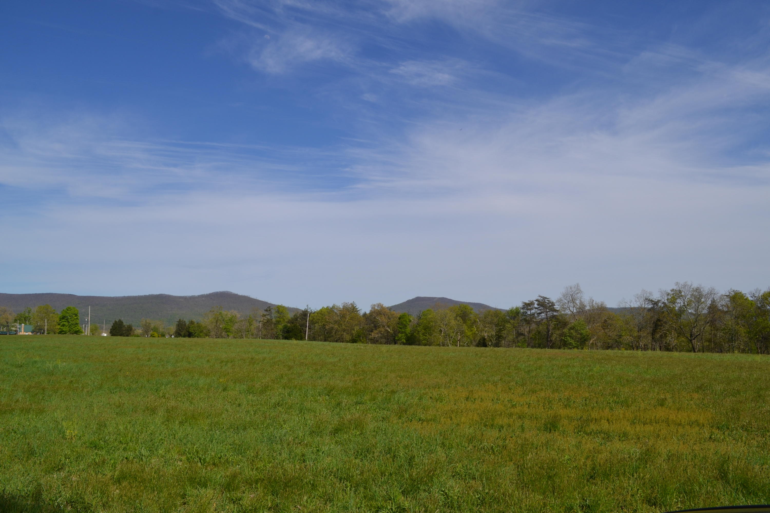 2752 Clint Lowe Road Crossville, TN 38572 - Photo 2 of 24 3 Mountain View