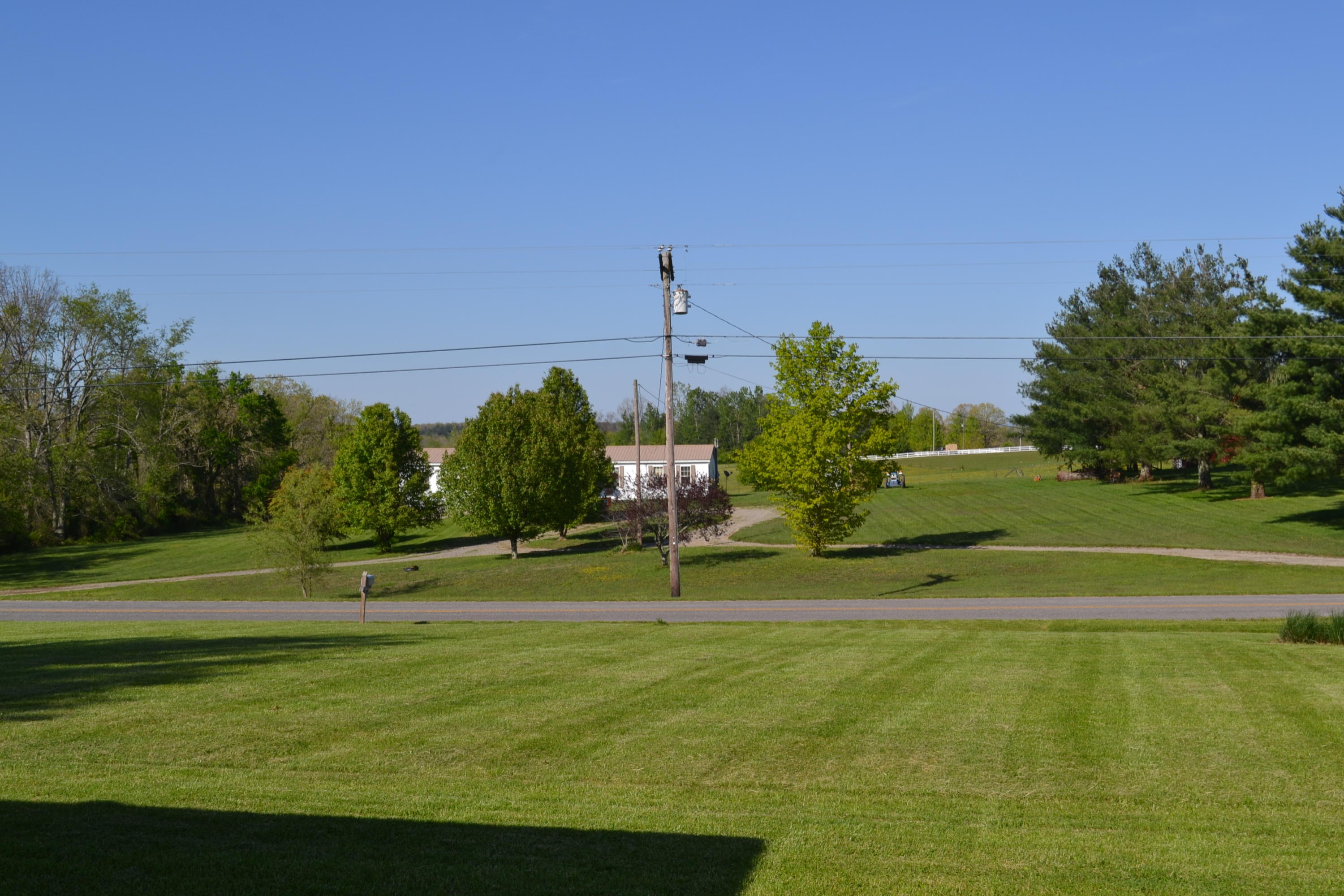 2752 Clint Lowe Road Crossville, TN 38572 - Photo 19 of 24 20 Field with mountain views