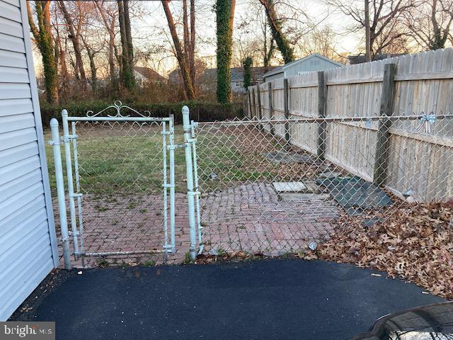 1902 Spencer Drive Croydon, PA 19021 - Photo 11 of 61 a backyard of a house with lots of green space
