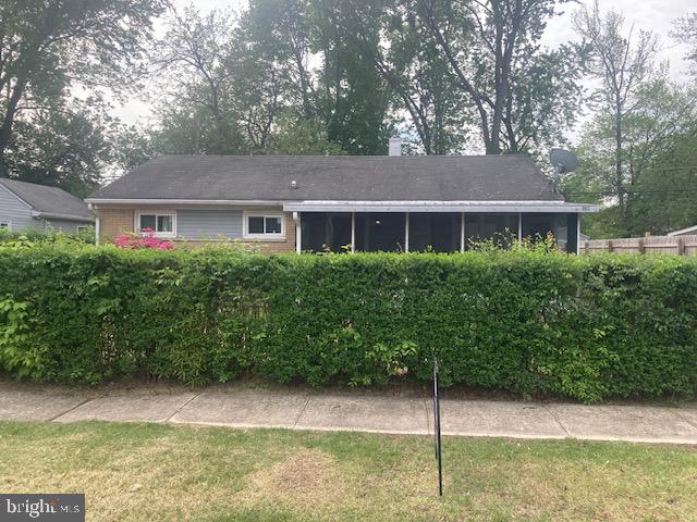 1902 Spencer Drive Croydon, PA 19021 - Photo 60 of 61 a house view with a garden space