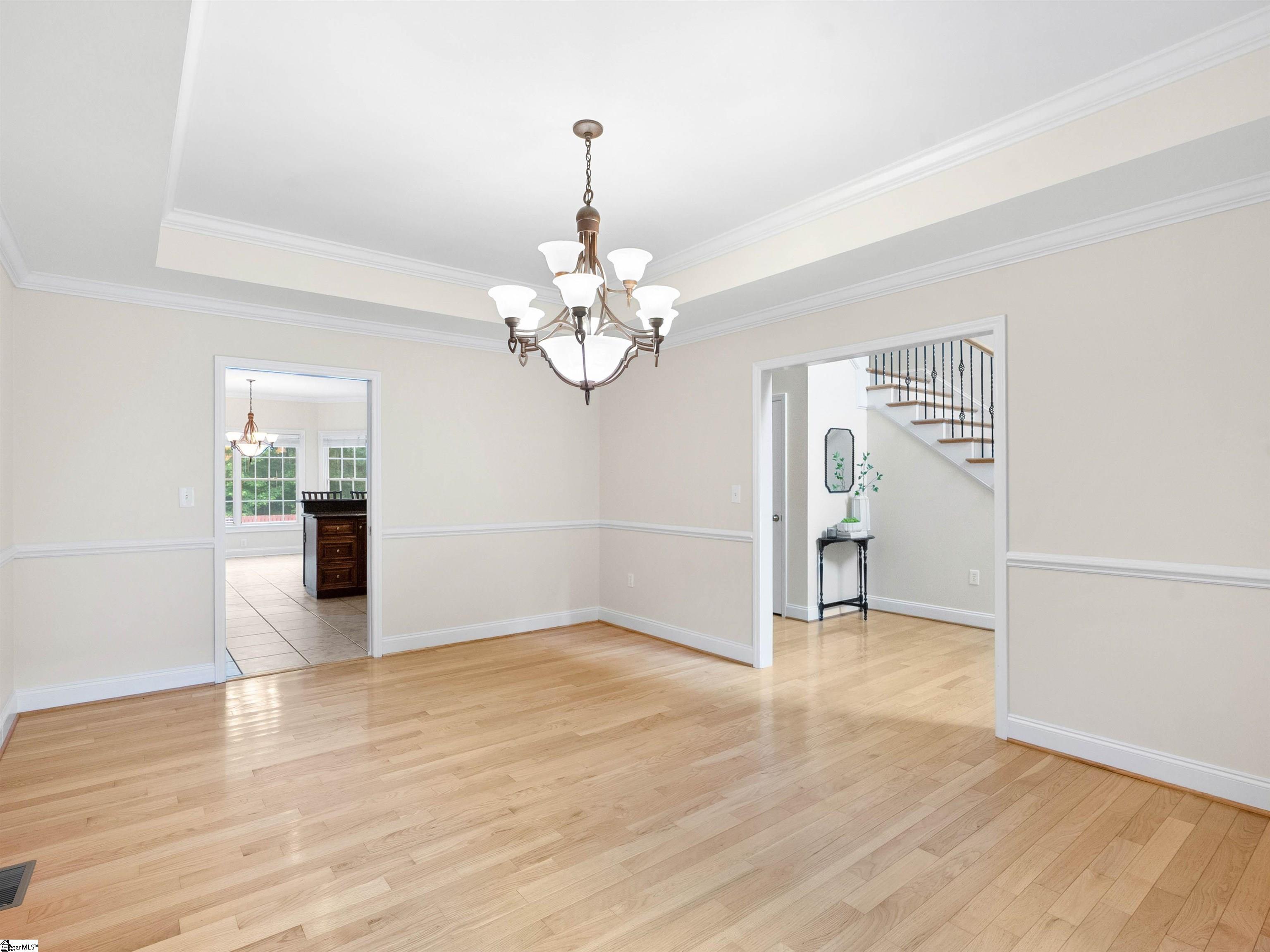 453 Circle Road Greer, SC 29651 - Photo 7 of 29