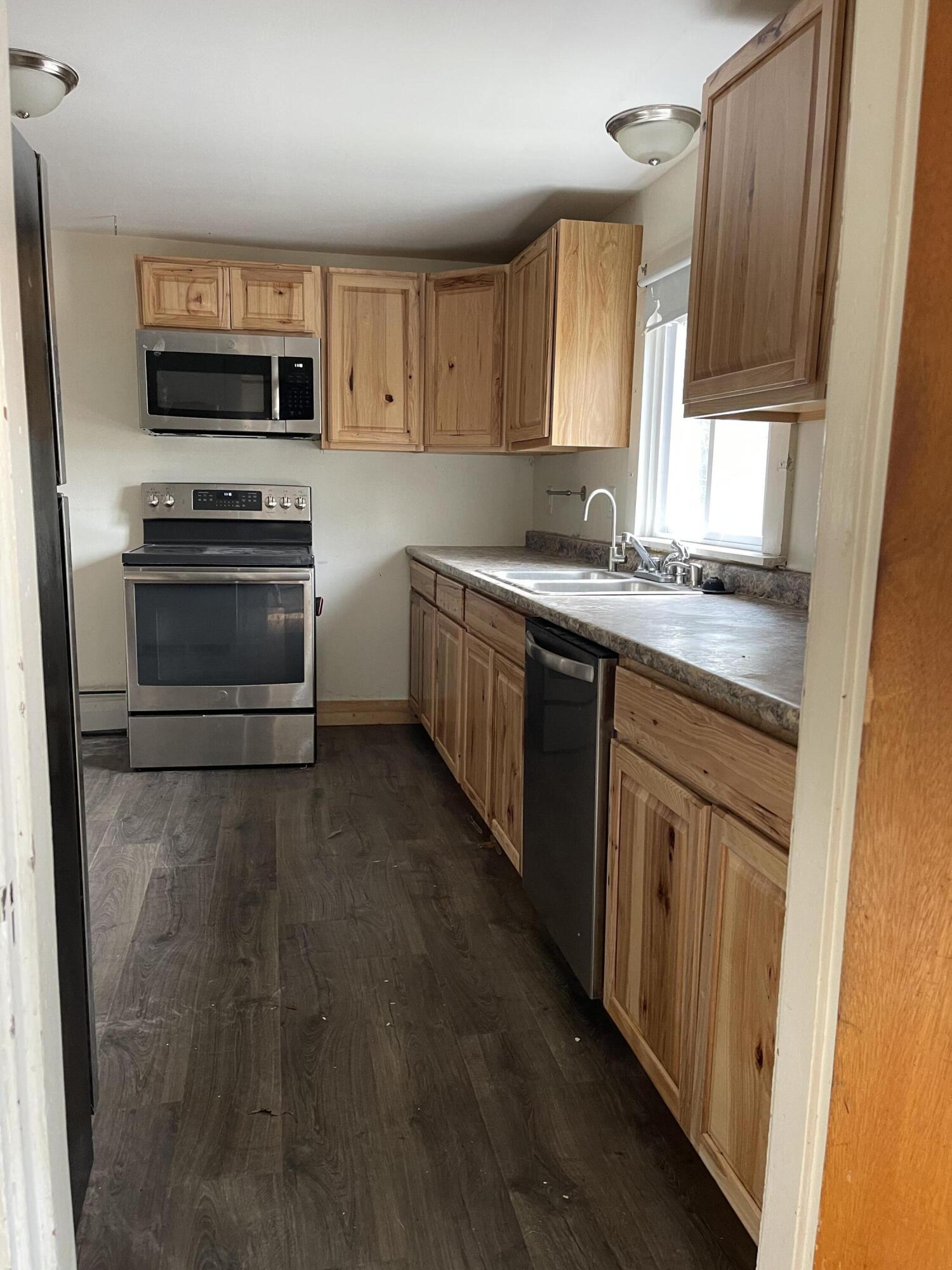535 Oak Hill Road Standish, ME 04084 - Photo 2 of 21 85C90E8E-5EC0-4277-97AC-0009452D9970