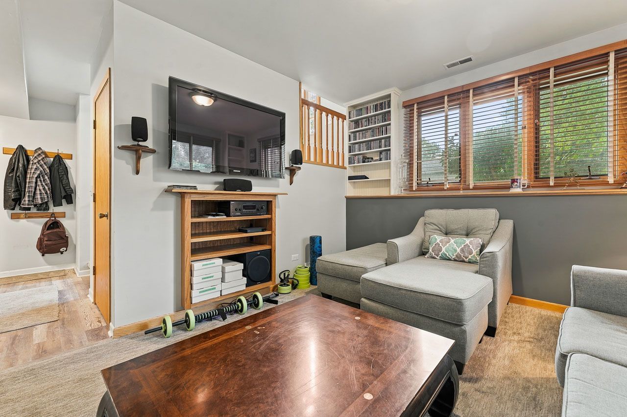 26032 West Wilson Road Antioch, IL 60002 - Photo 22 of 37 Gallery Image 22