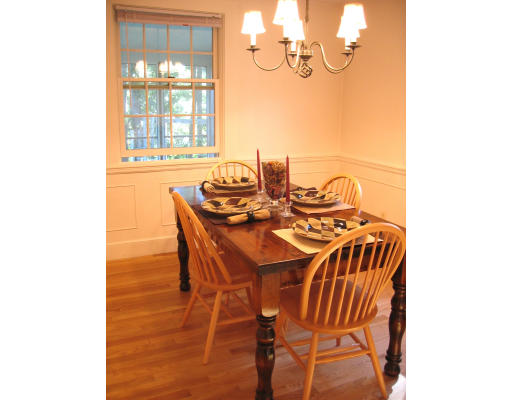 44 Bay View Road Wellesley, MA 02482 - Photo 4 of 7