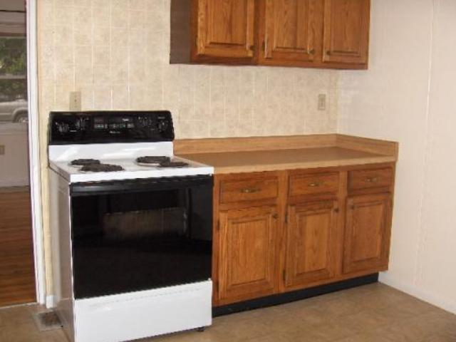 1303 Amherst Road Springfield, OH 45504 - Photo 5 of 11
