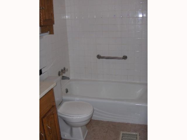 1303 Amherst Road Springfield, OH 45504 - Photo 8 of 11