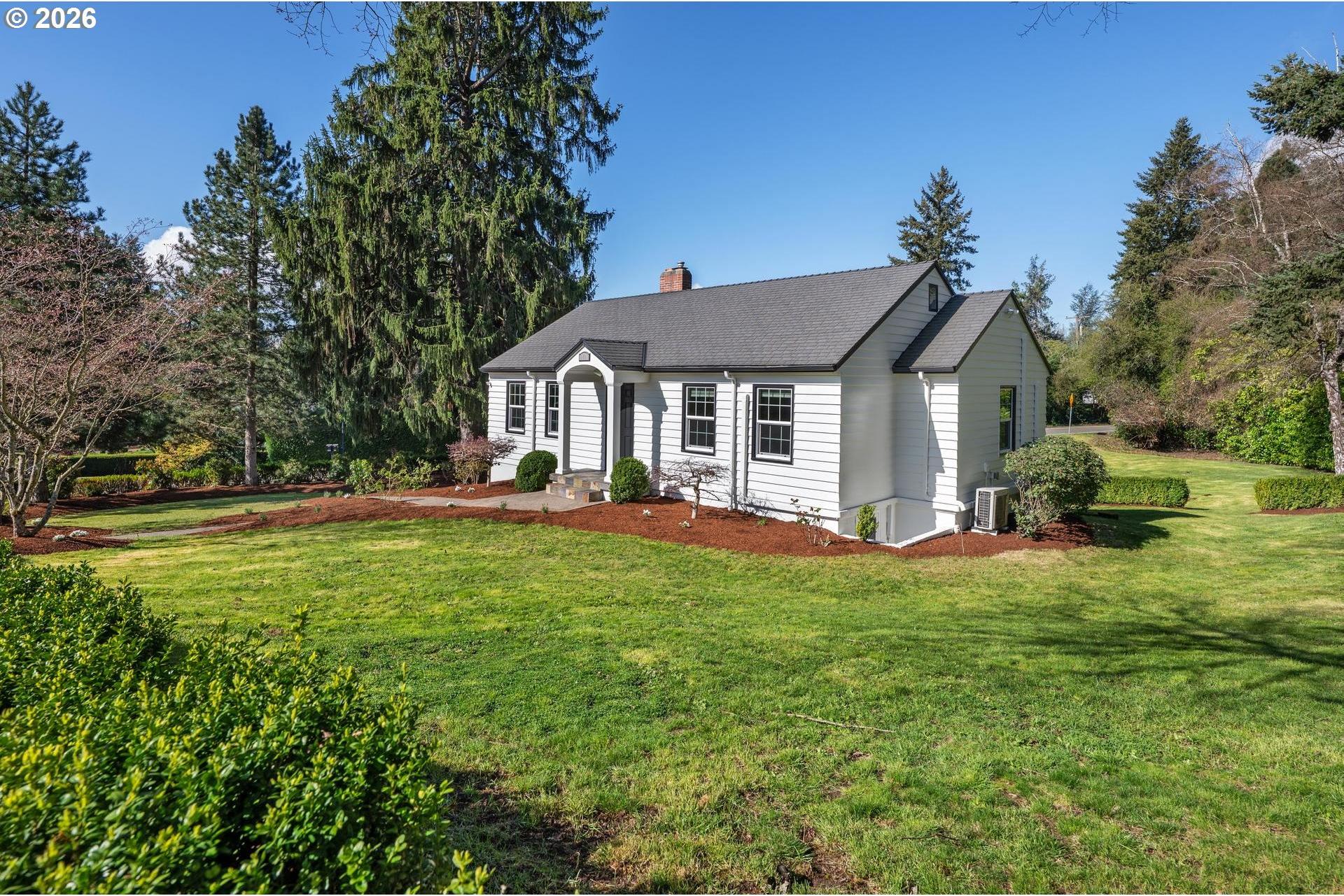 1815 Southwest Sunset Boulevard Portland, OR 97239 - Photo 36 of 36 Gallery Image 36