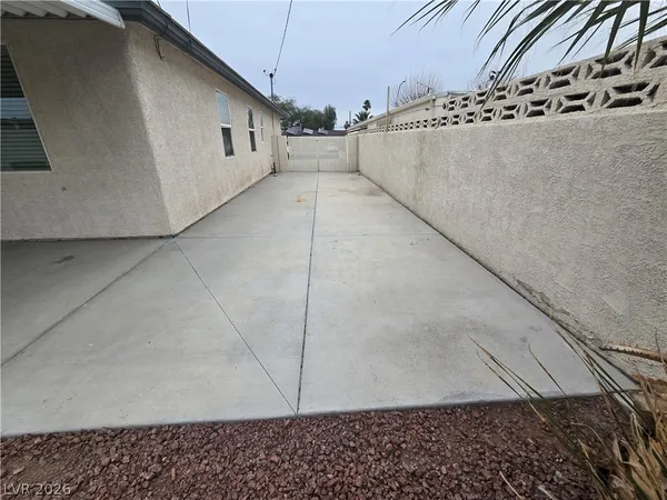 $2,300 | 2204 South Van Patten Place, Las Vegas, NV 89104