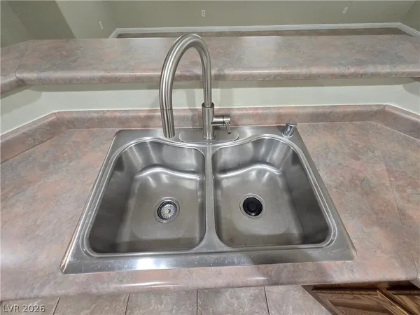 $2,300 | 2204 South Van Patten Place, Las Vegas, NV 89104