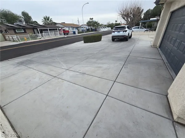 $2,300 | 2204 South Van Patten Place, Las Vegas, NV 89104