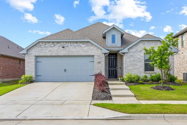 $319,250 | 3249 Glorioso Drive, Royse City, TX 75189